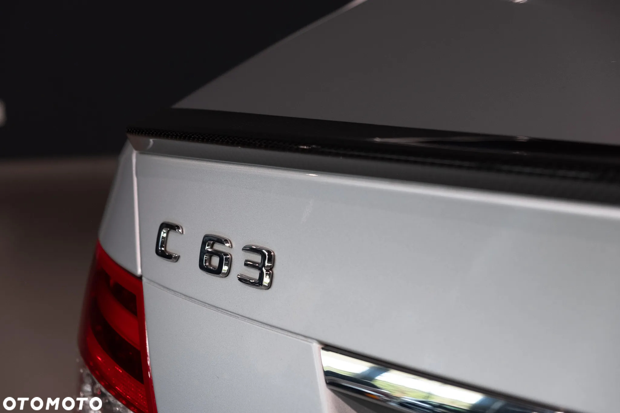 Mercedes-Benz Klasa C 63 AMG AMG SPEEDSHIFT MCT AMG Performance Package - 26