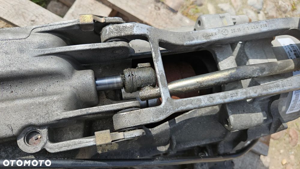 Skrzynia biegów manualna BMW E46 325xi Xdrive m54B25 reduktor - 13