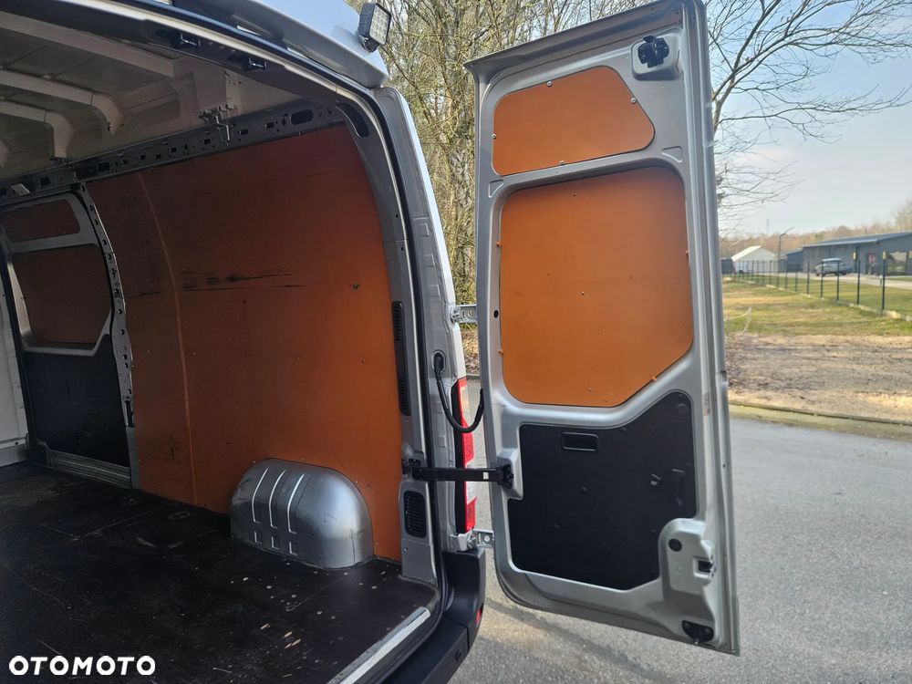Renault Master - 10