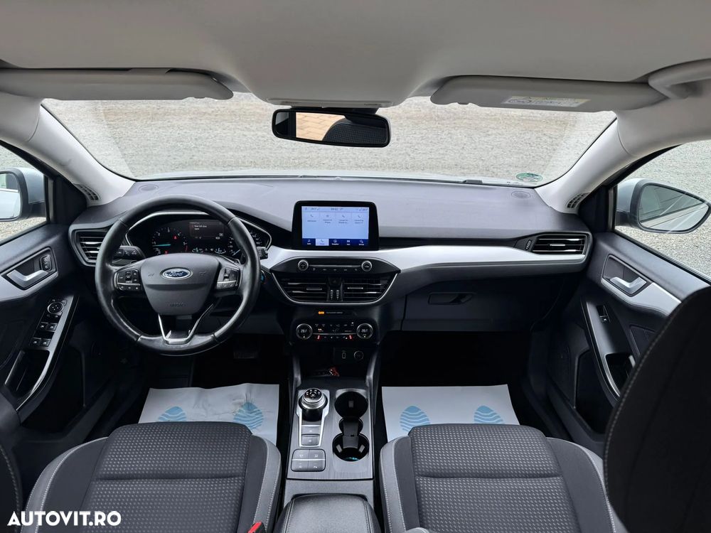 Ford Focus - 6