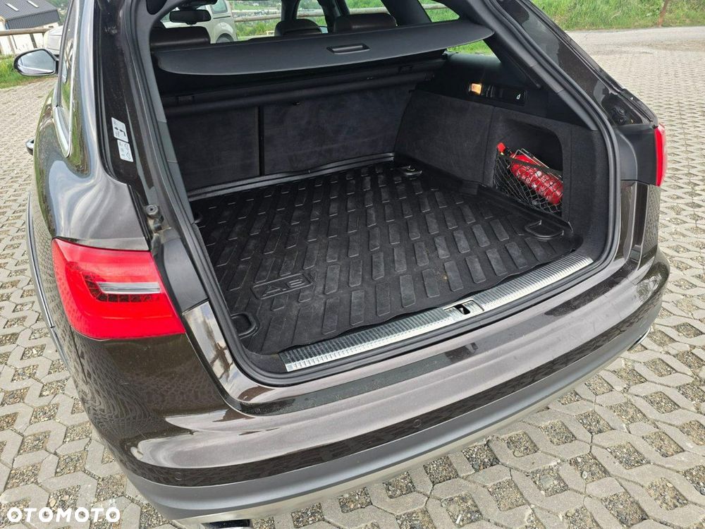Audi A6 Allroad 3.0 TDI Quattro S tronic - 38