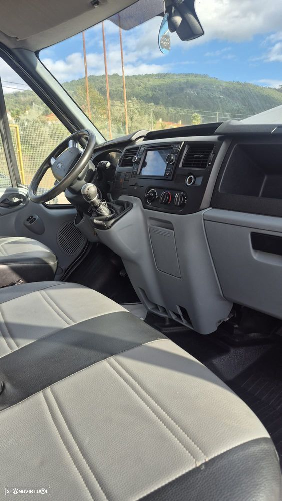 Ford Transit - 9
