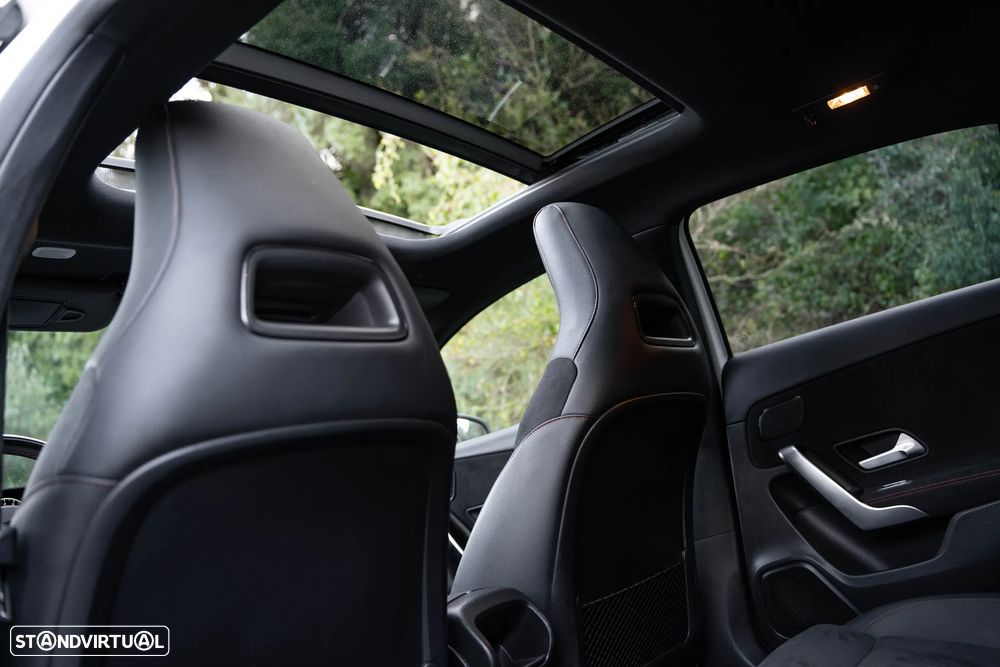 Mercedes-Benz A 250 e 8G-DCT AMG Line Advanced - 35