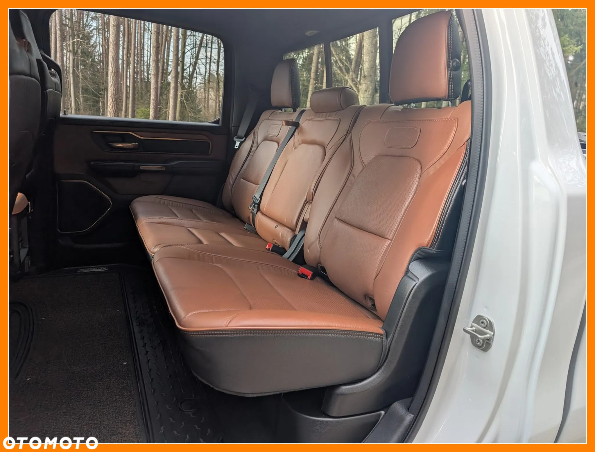 RAM 1500 Crew Cab Longhorn - 15