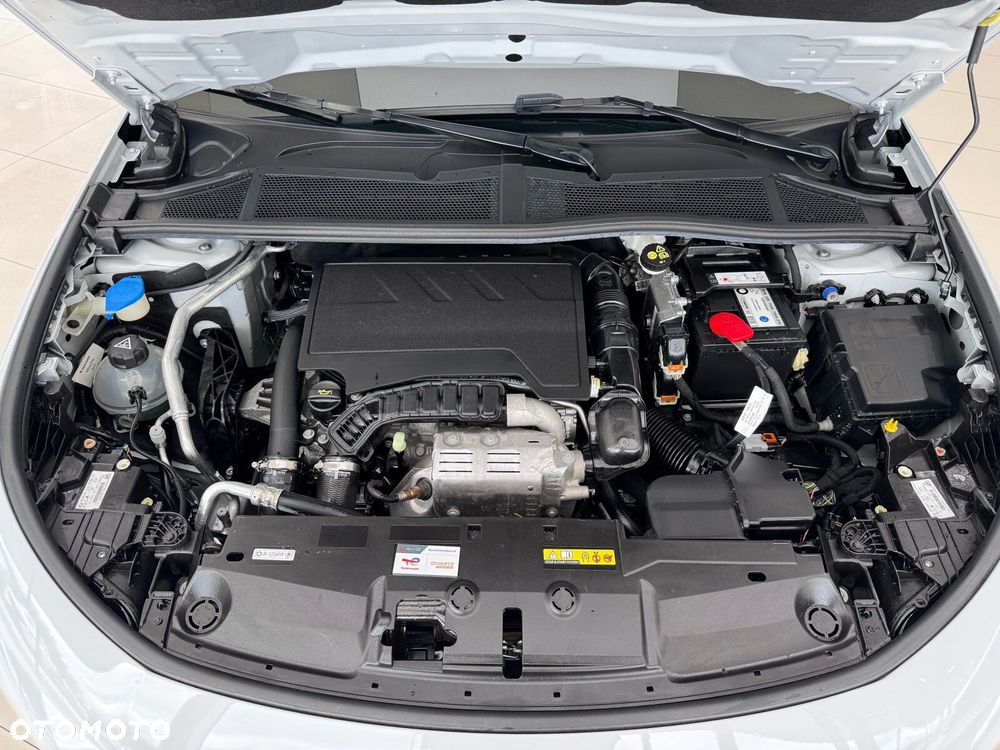 Peugeot 308 1.2 PureTech GT S&S EAT8 - 19