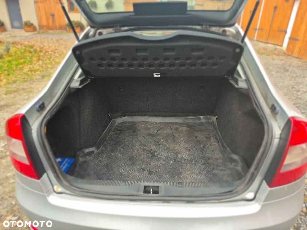 Skoda Octavia 1.6 TDI Greenline - 8