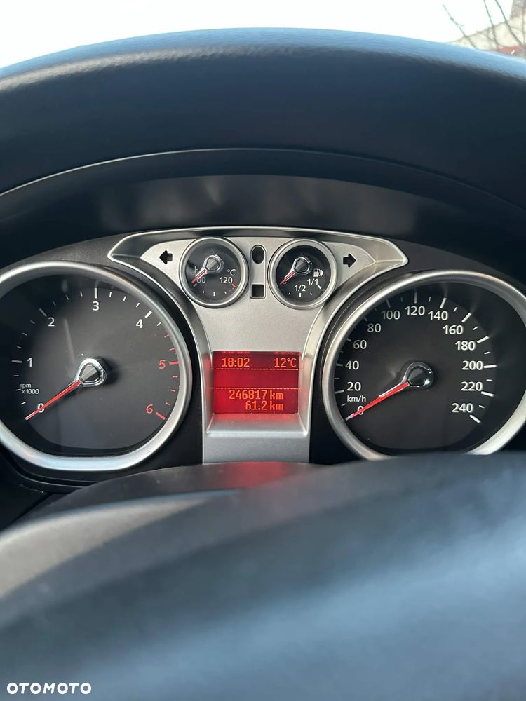 Ford Focus - 7