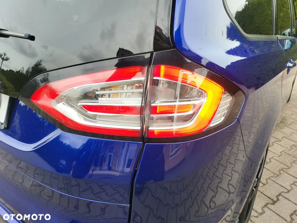 Ford Galaxy 2.0 TDCi 4WD Titanium PowerShift - 29