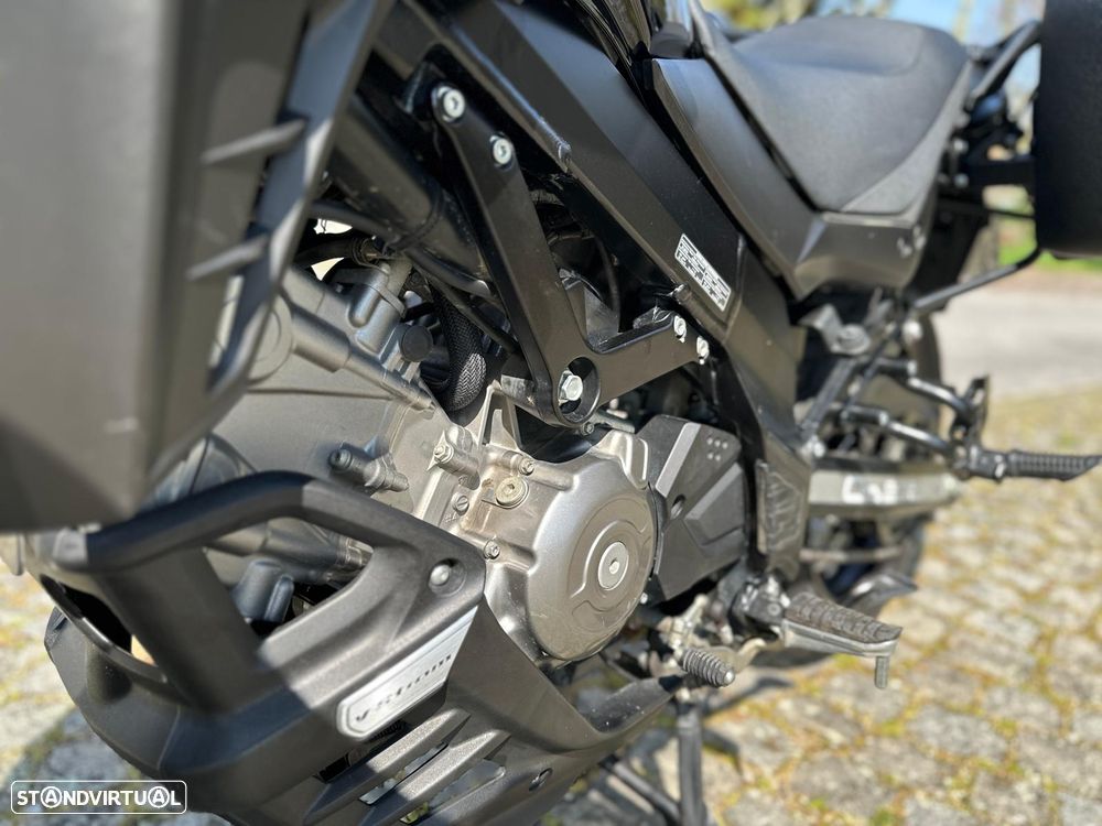 Suzuki DL DL650 XT V-Storm - 22