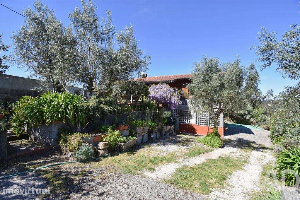 Chalé T3 em Lamas de 168 m2 - Grande imagem: 3/40