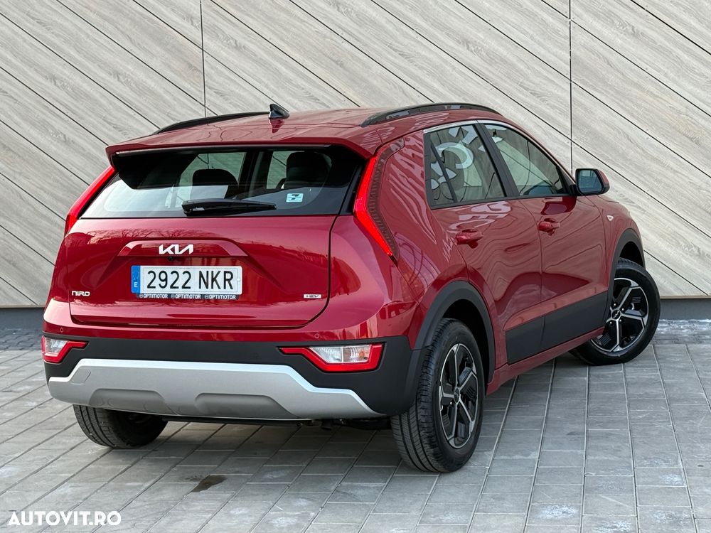 Kia Niro 1.6 GDI HEV 2WD OPF Aut. Core - 34