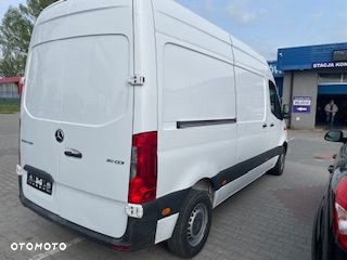 Mercedes-Benz Sprinter - 8