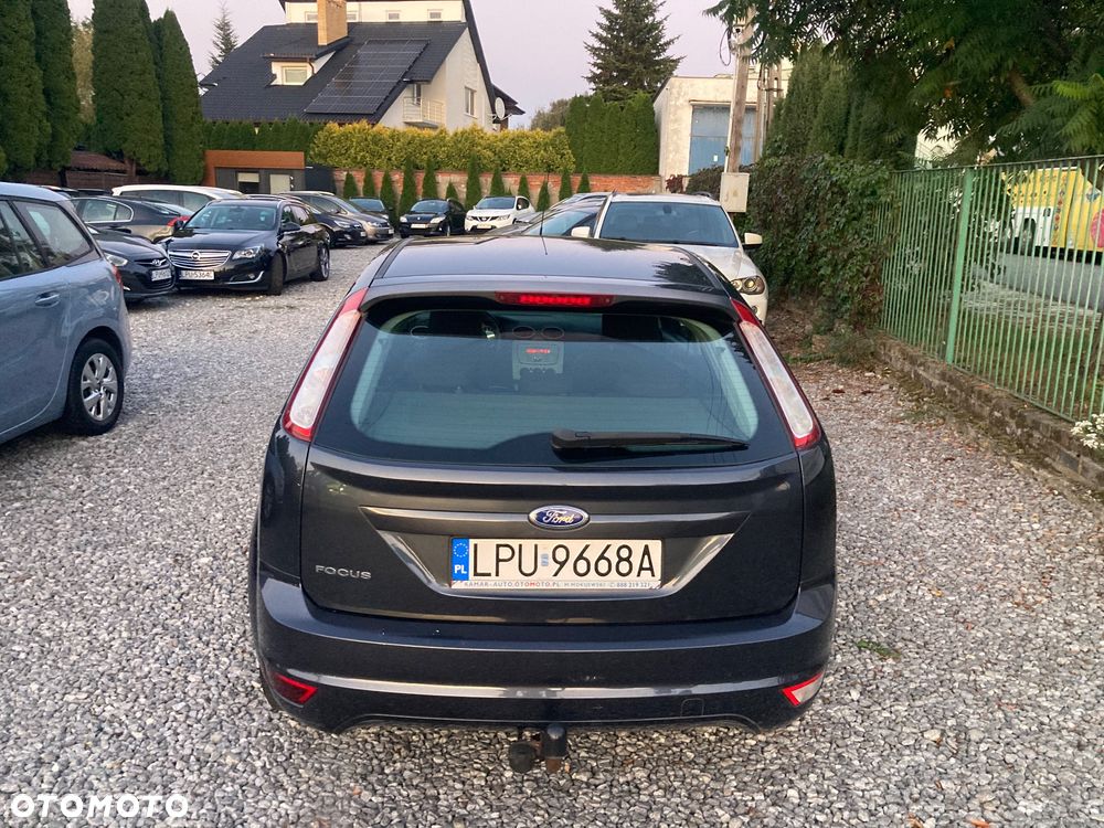 Ford Focus 1.6 16V Ambiente - 5