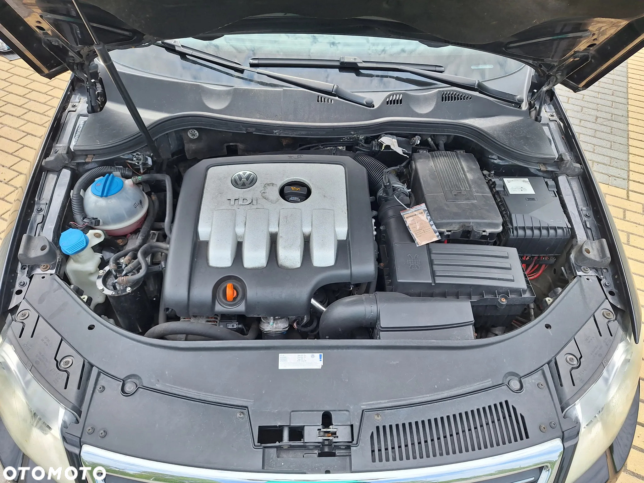 Volkswagen Passat 2.0 TDI Comfortline - 18