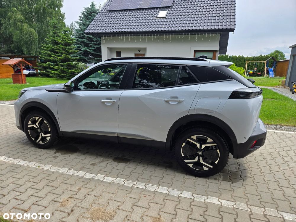 Peugeot 2008 1.5 BlueHDi Allure S&S EAT8 - 3