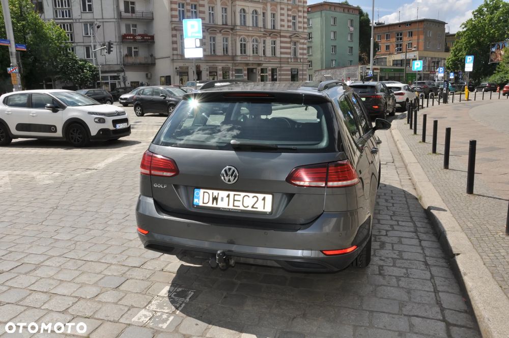Volkswagen Golf 1.6 TDI BMT Comfortline - 5