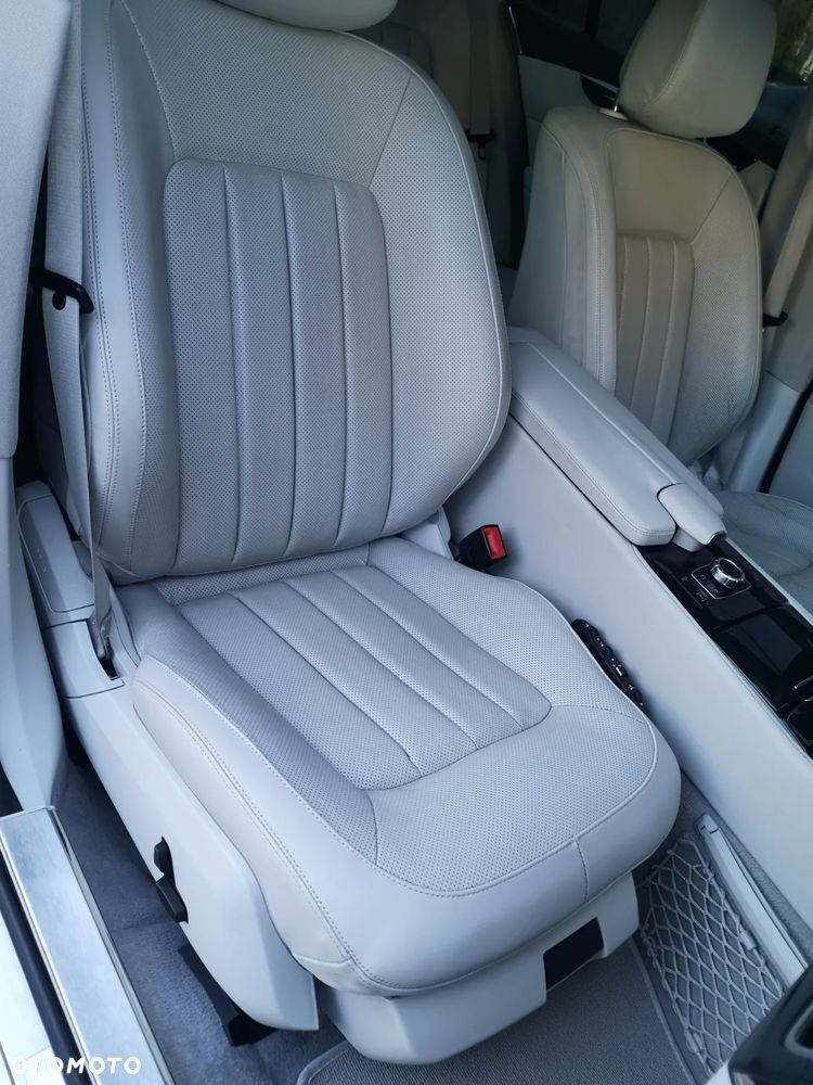 Mercedes-Benz CLS 350 (BlueTEC) d - 36