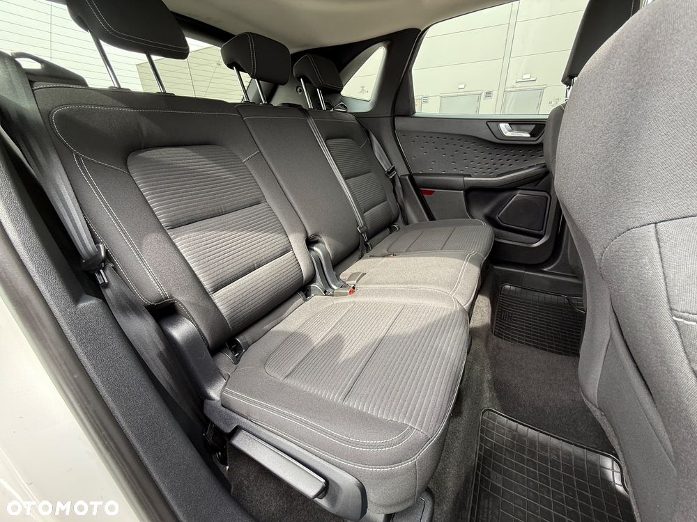 Ford Kuga 1.5 EcoBlue FWD Titanium - 32
