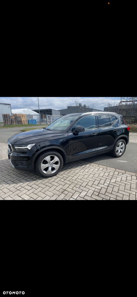 Volvo XC 40 D3 Momentum - 4