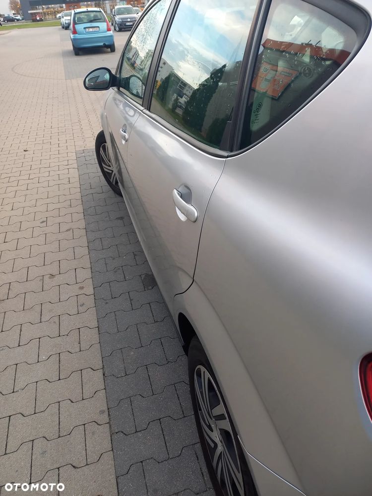 Seat Altea 2004 photo 3