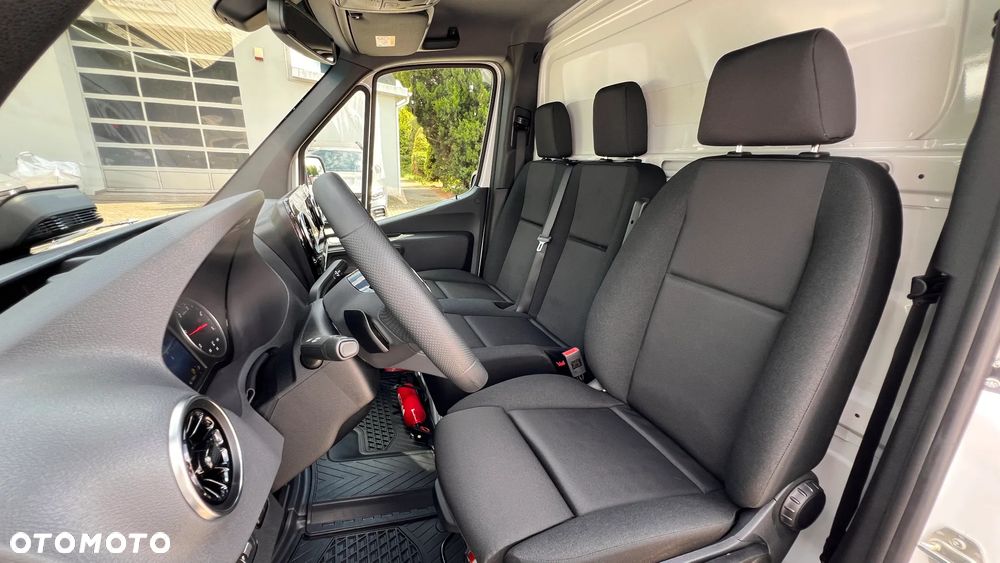 Mercedes-Benz Sprinter 317 CDI - 10