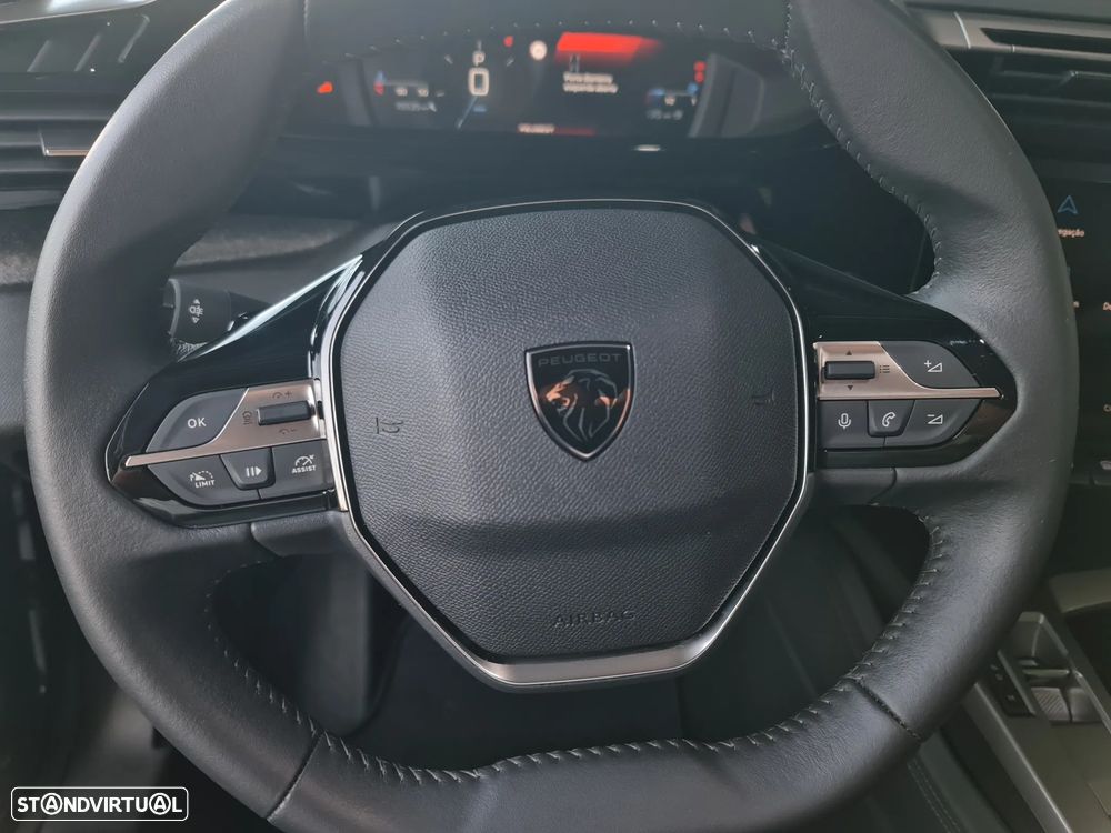 Peugeot 408 1.2 PureTech Allure EAT8 - 20