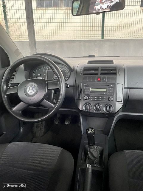 VW Polo 1.4 TDi Confortline - 8