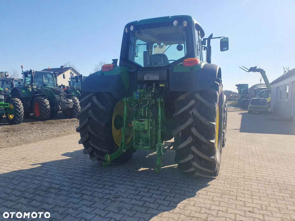 John Deere 6930 - 6