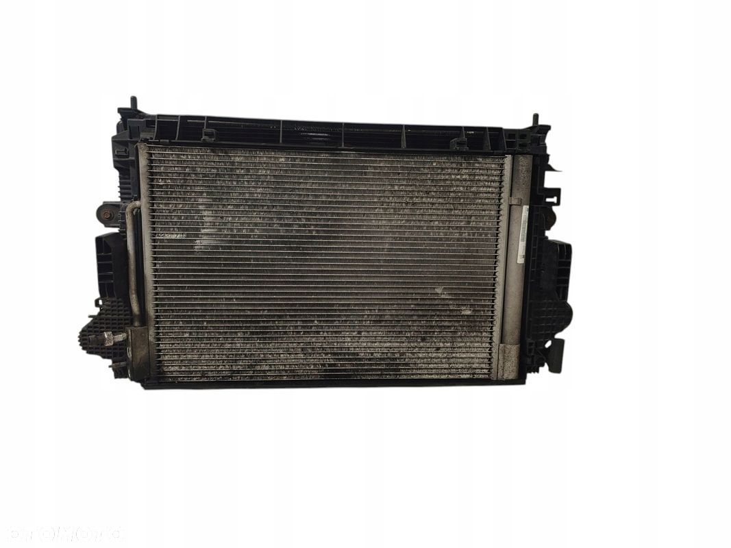 CHŁODNICE CHŁODNICA WODY KLIMATYZACJI INSIGNIA B 84207974 84297681 84208036 - 1