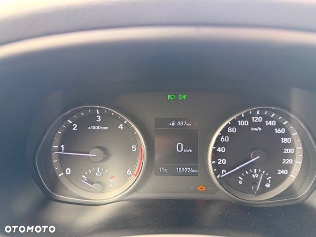 Hyundai i30 1.6 D Classic + - 9