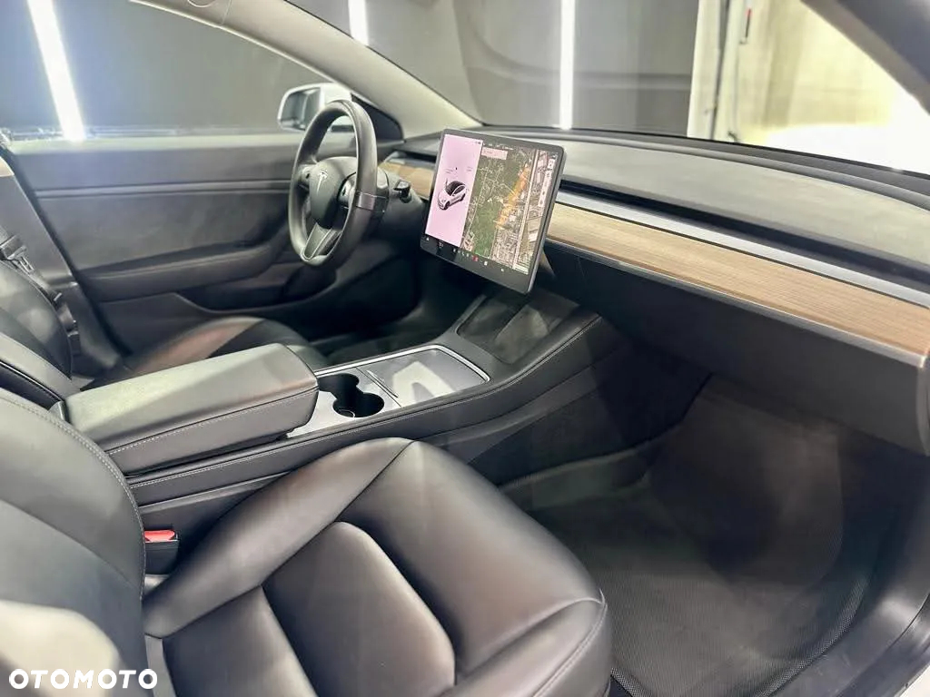 Tesla Model 3 Performance AWD - 8