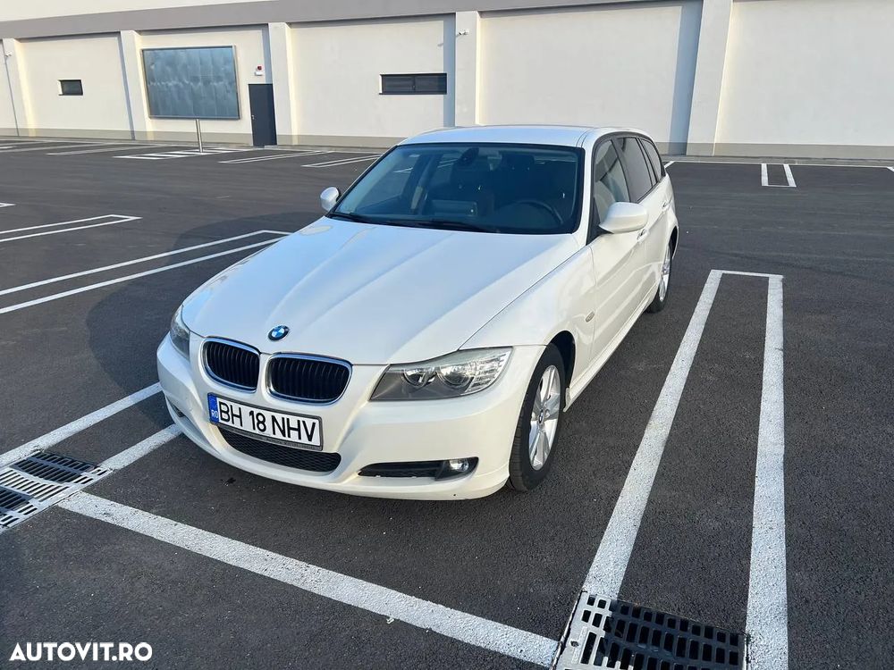 BMW Seria 3 318d - 12