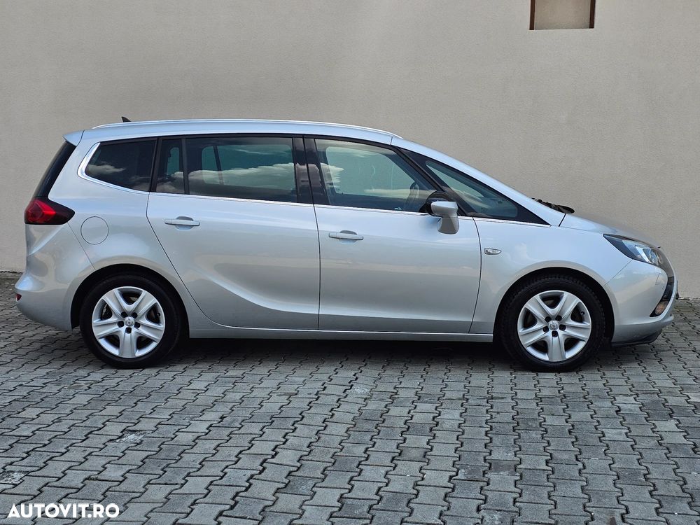 Opel Zafira Tourer 2.0 CDTI ECOFLEX Start/Stop Innovation - 5