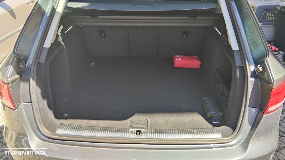 Audi A4 2.0 TDI Advance - 5