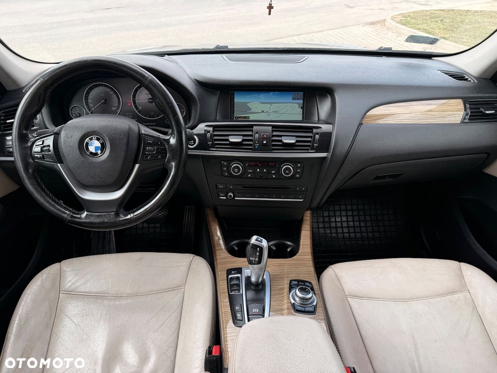 BMW X3 xDrive20d - 11