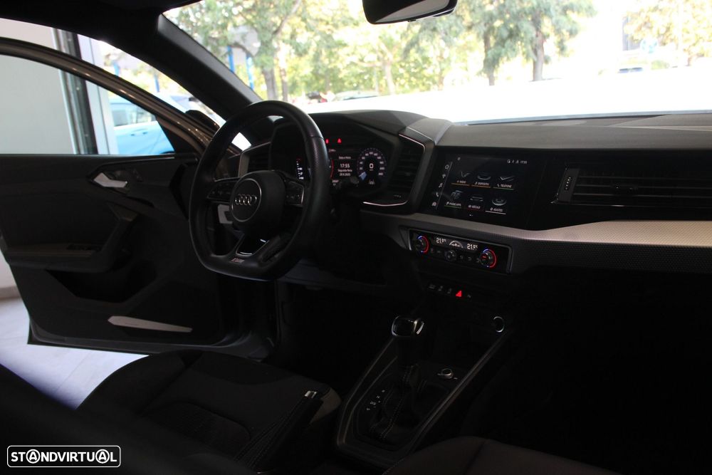 Audi A1 Sportback 40 TFSI S line S tronic - 14