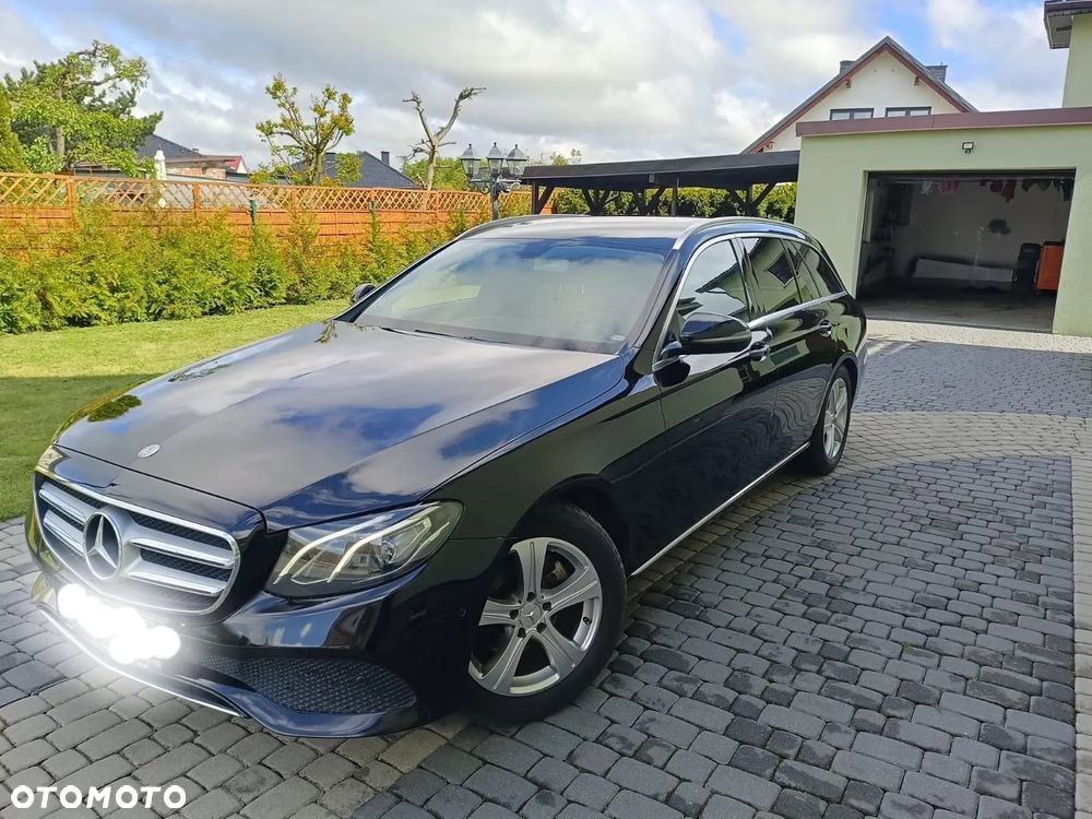 Mercedes-Benz Klasa E 220 d 9G-TRONIC - 1