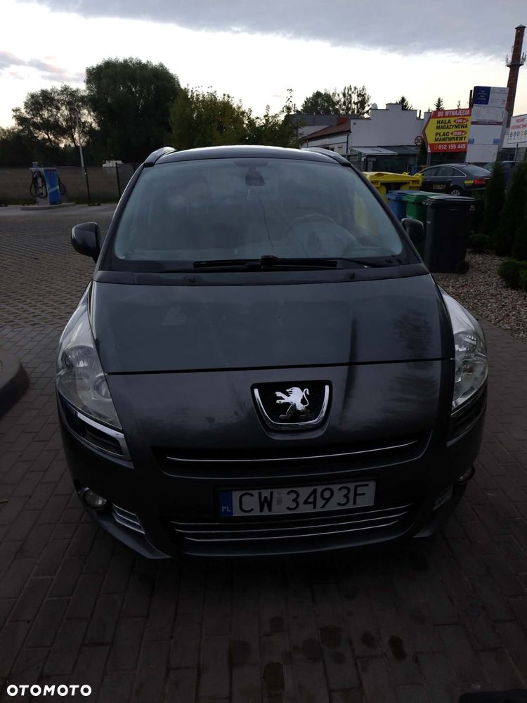 Peugeot 5008 - 13