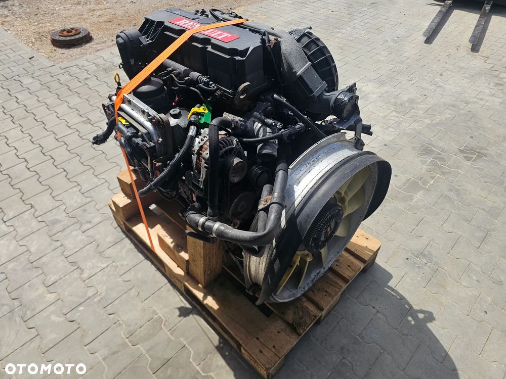 SILNIK KOMPLETNY DXI5 4,8L EUV 215KM 161KW - 7