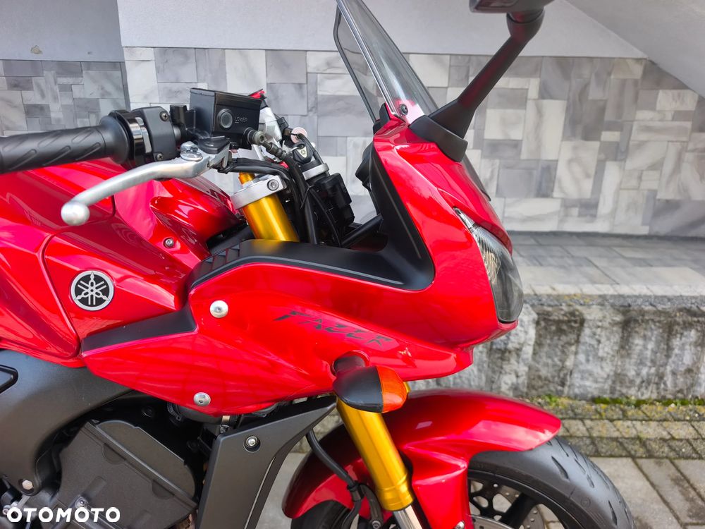 Yamaha FZ - 5