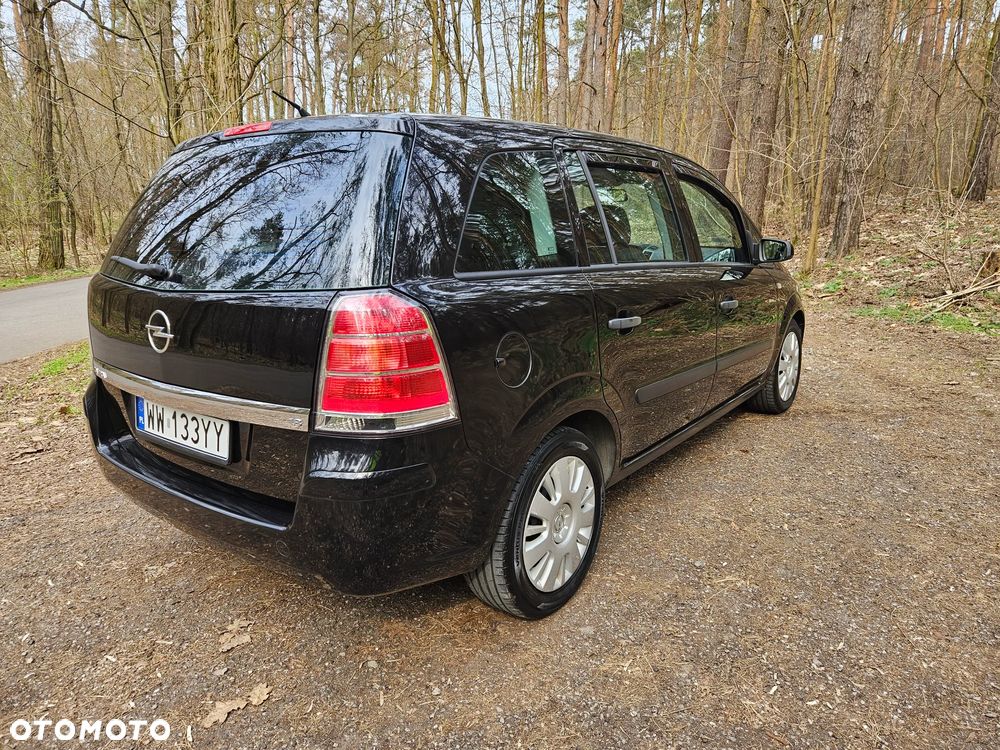 Opel Zafira 1.8 Innovation - 4