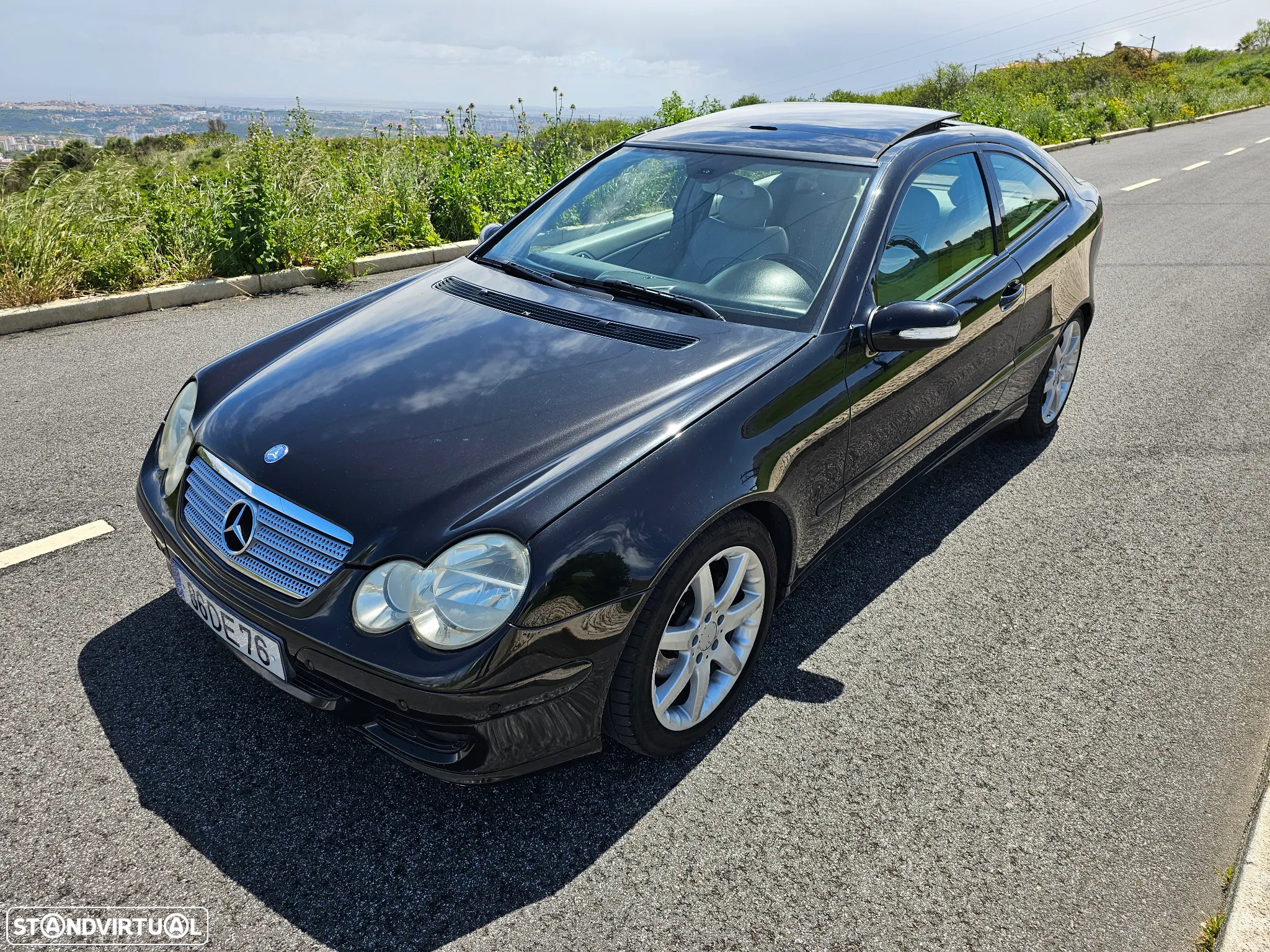 Mercedes-Benz C 220 CDi Sport Coupé Evolution AMG - 2