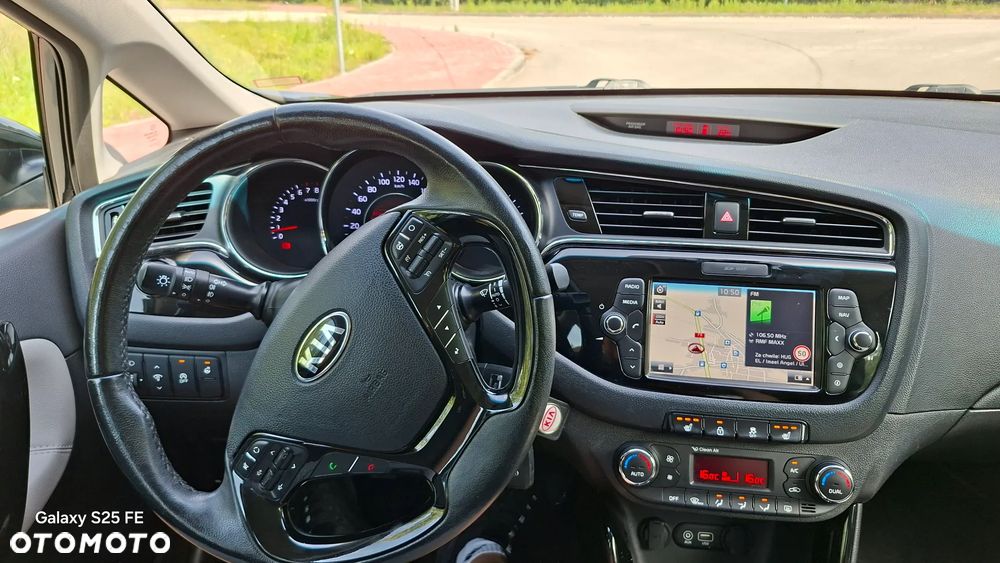 Kia Ceed 1.6 GDI Platinum Edition - 31
