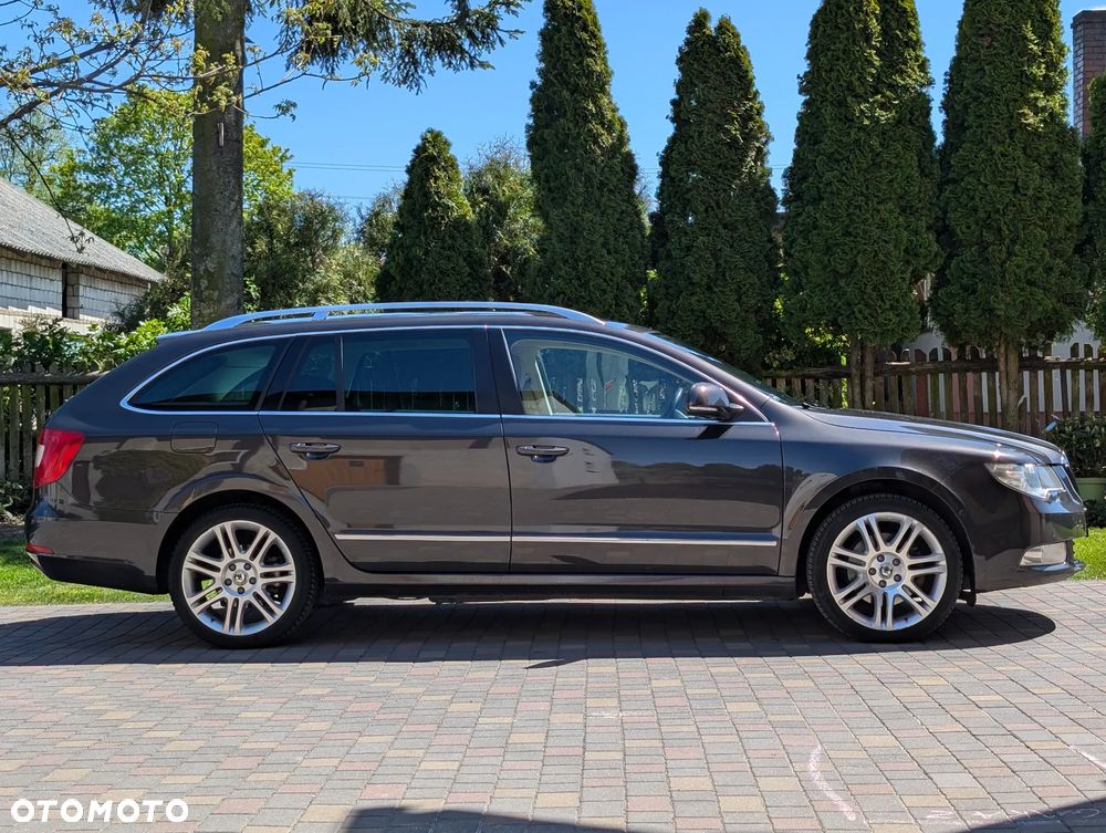 Skoda Superb 1.8 TSI Platinum DSG - 2