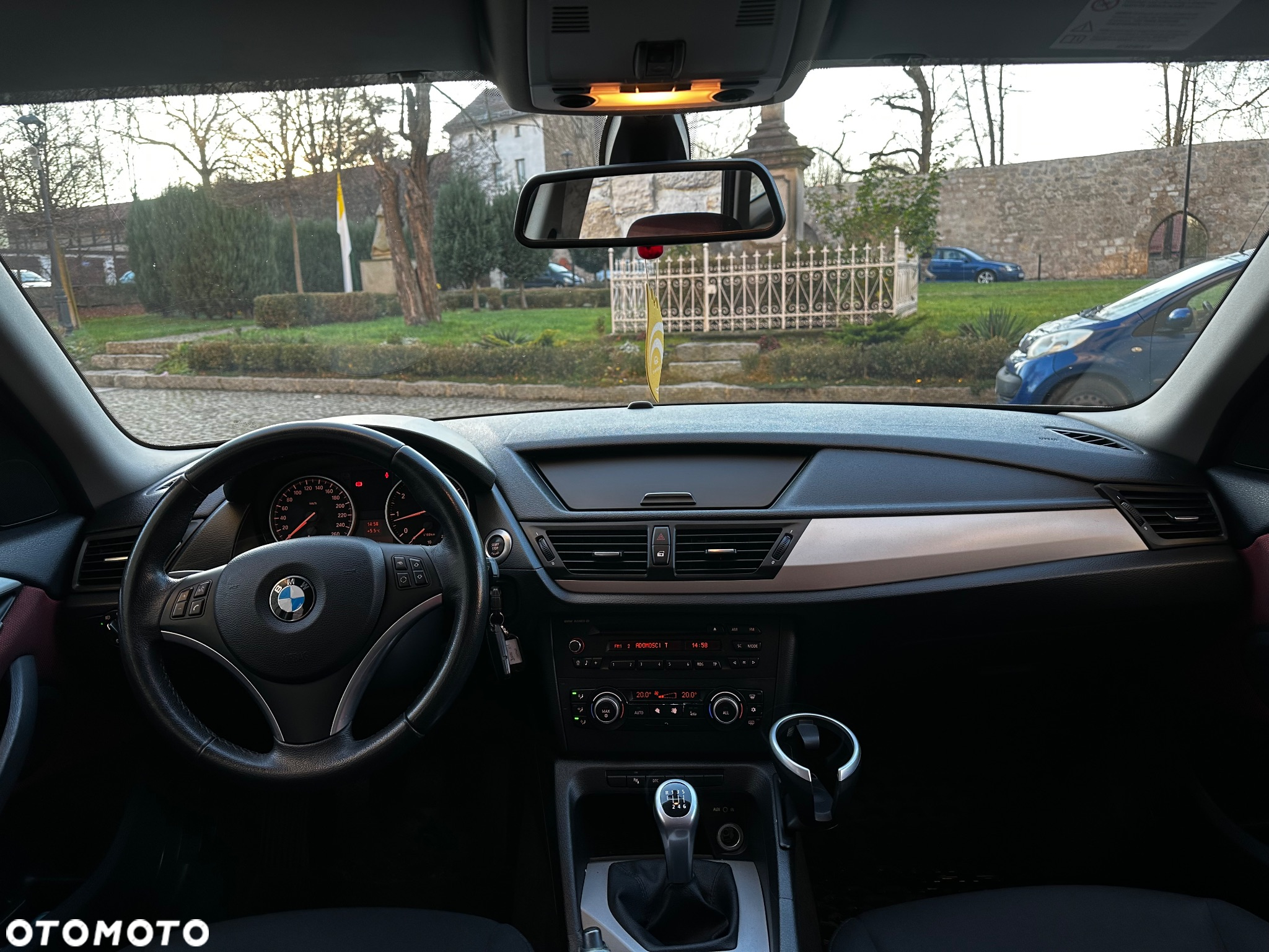 BMW X1 sDrive18i - 9