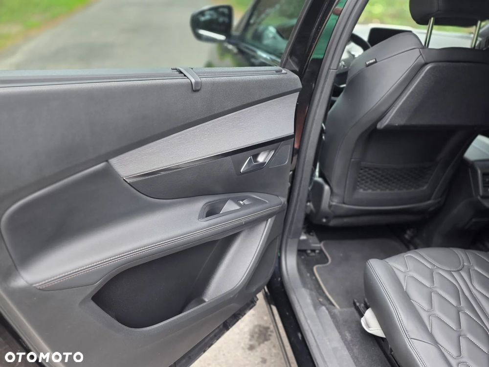 Peugeot 5008 2.0 BlueHDi GT Pack S&S EAT8 - 19