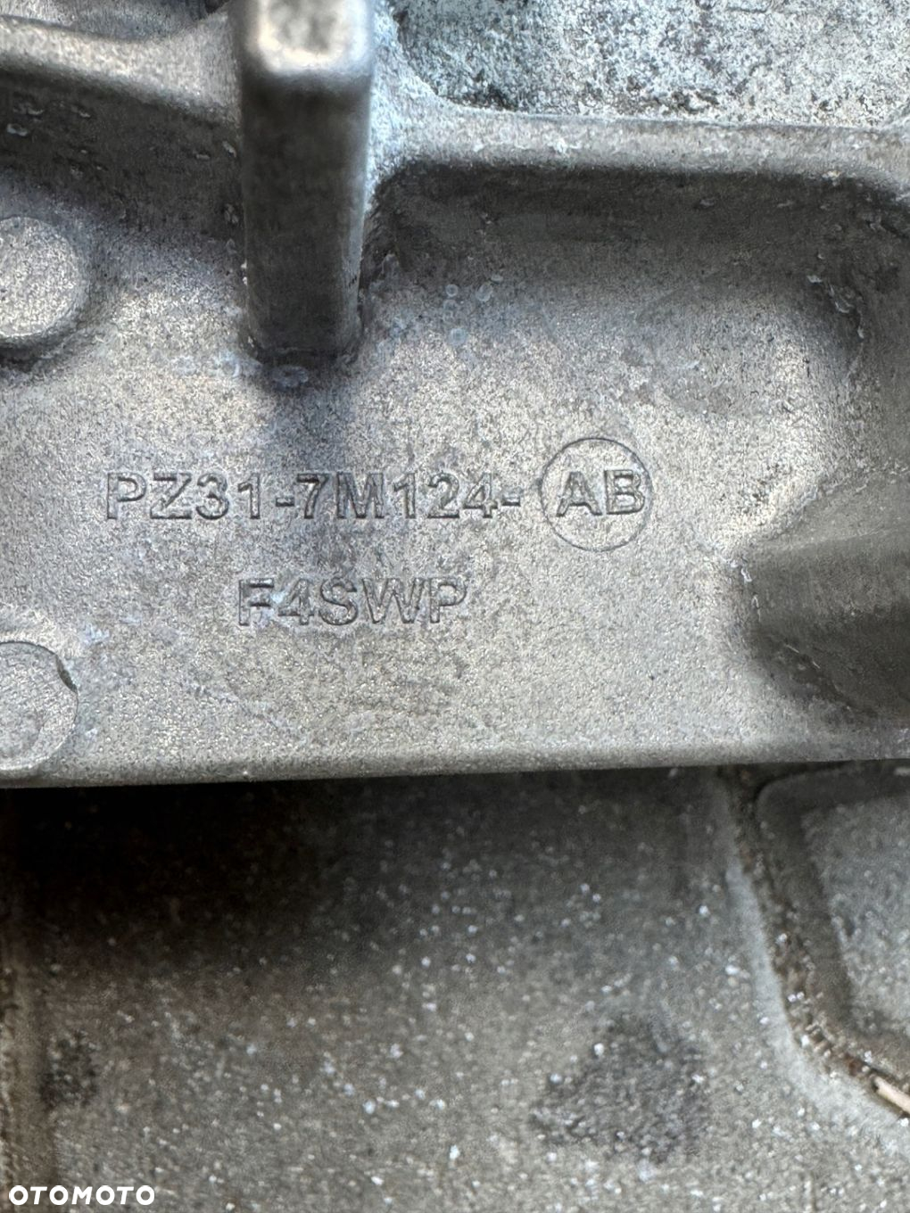 PODUSZKA SKRZYNI BIEGÓW FORD CUSTOM AUTOMAT PZ31-7M124-AB 2023rok - 2