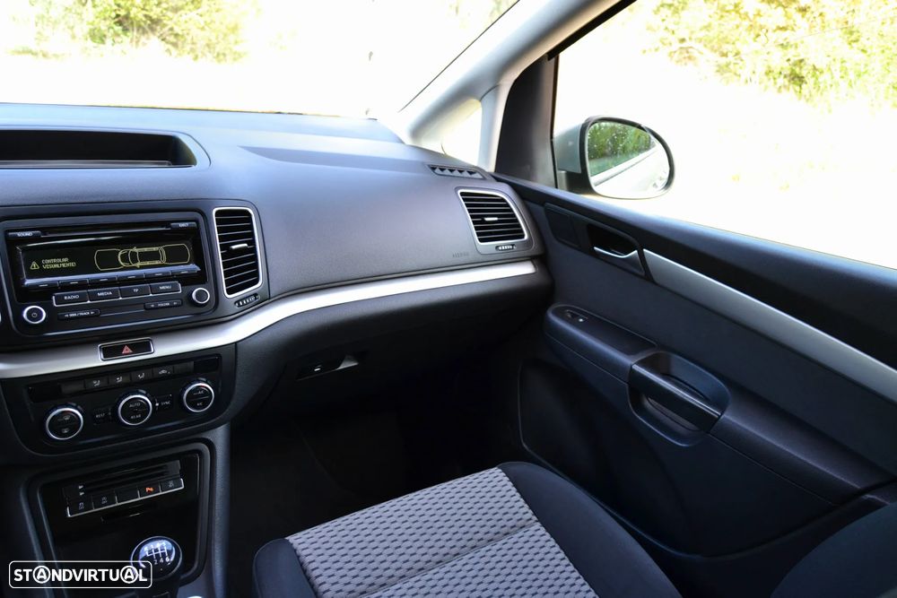 VW Sharan 2.0 TDI Trendline - 14