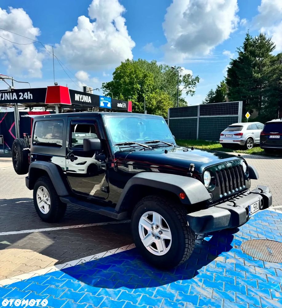 Jeep Wrangler - 2