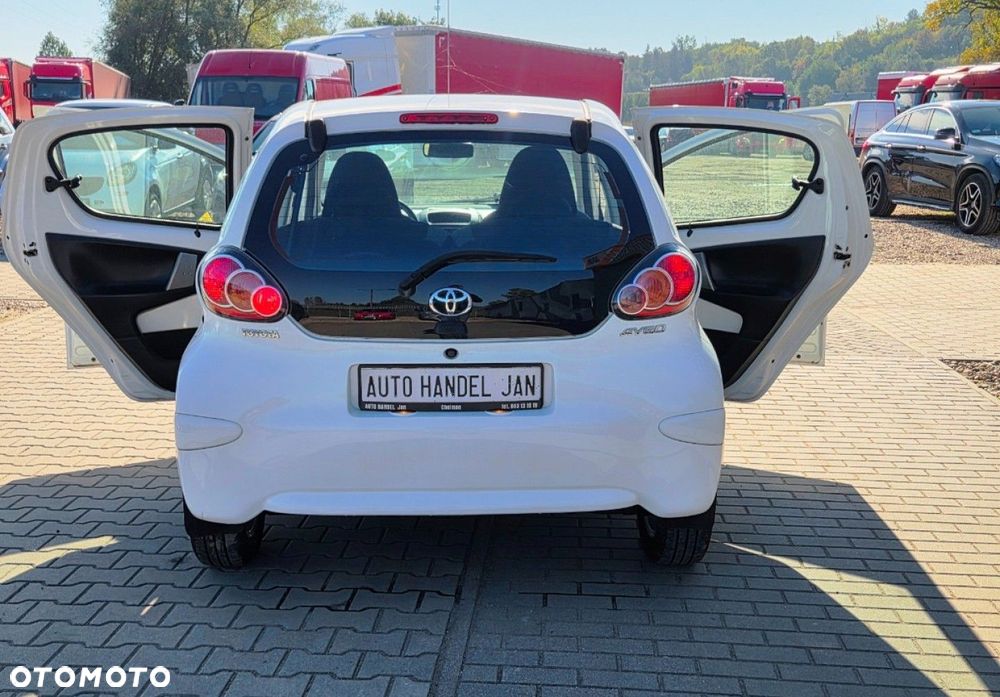 Toyota Aygo - 24
